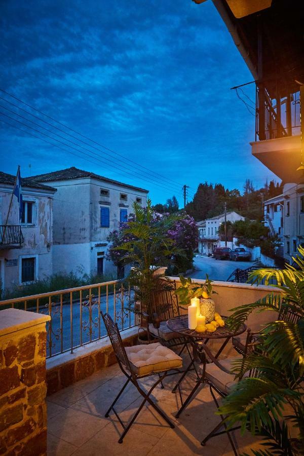 Lianelia Luxury Village House Argyrades Exterior foto