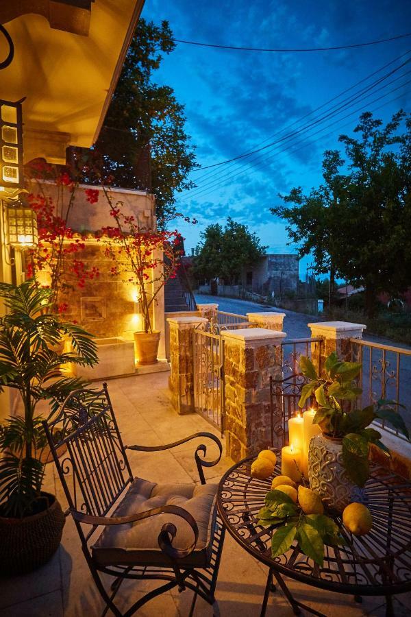 Lianelia Luxury Village House Argyrades Exterior foto